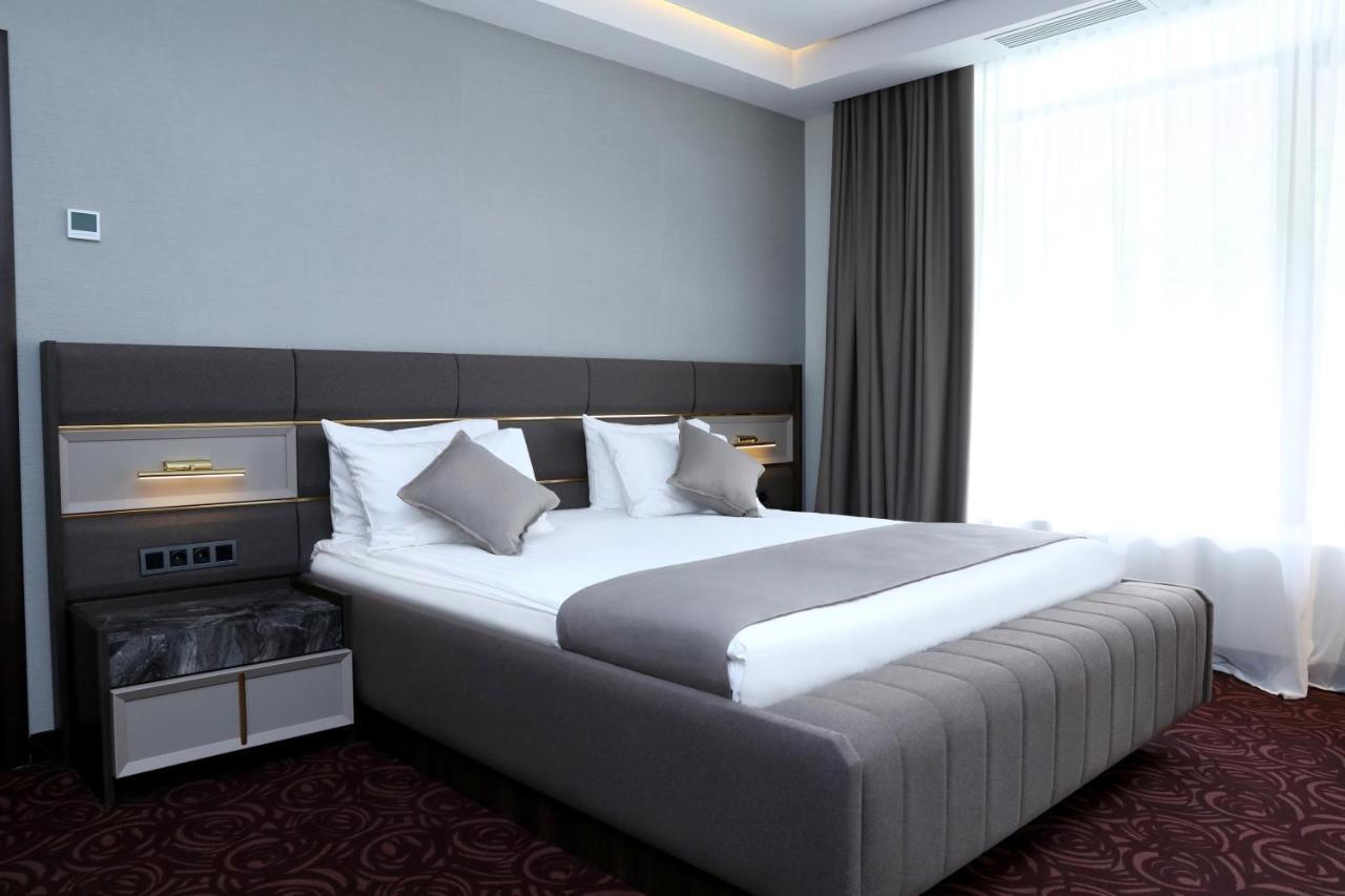 Best Western Plus Paradise Hotel Дилиян Екстериор снимка