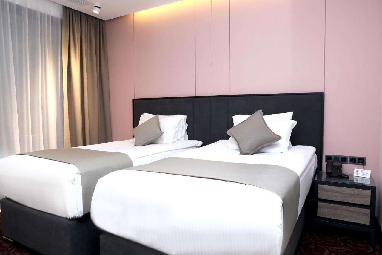 Best Western Plus Paradise Hotel Дилиян Екстериор снимка