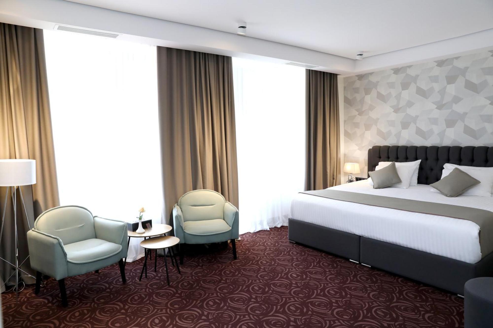 Best Western Plus Paradise Hotel Дилиян Екстериор снимка